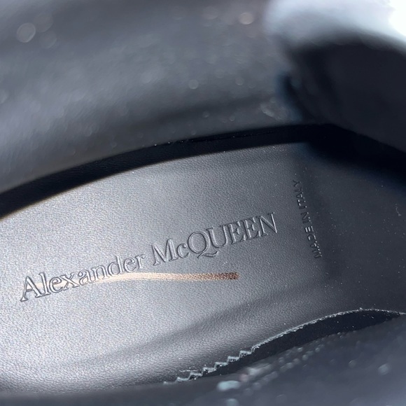 Alexander McQueen Tread Slick Boots - Picture 7 of 9